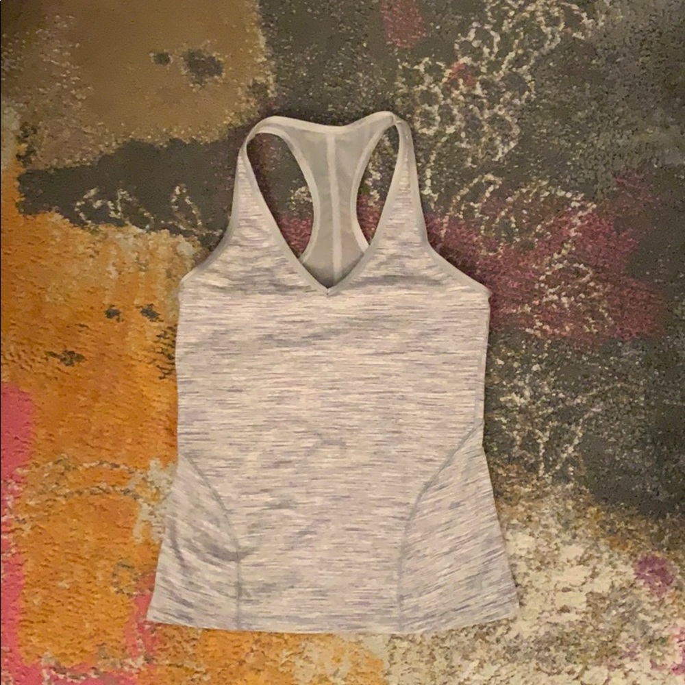 DONATING ‼️ Alo Yoga Racerback Athletic Tank Top